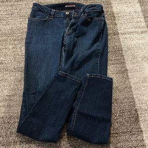 Tommy Hilfiger size 6 skinny jeans